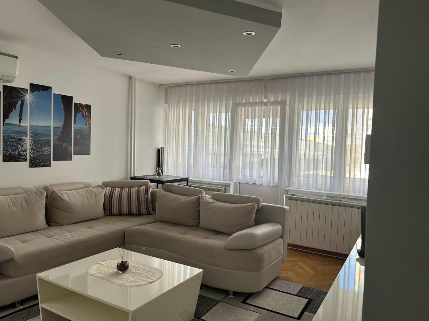 Tina Apartment Karlovac
